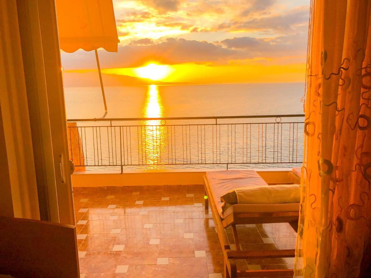 Sina Apartments Sarandë Exterior foto